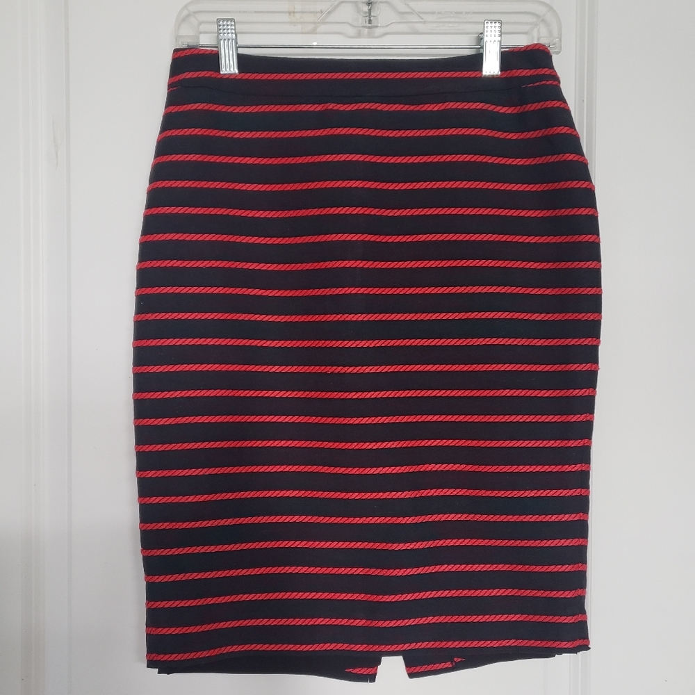 Ann Taylor Pencil Skirt  Stripes Navy Size 2